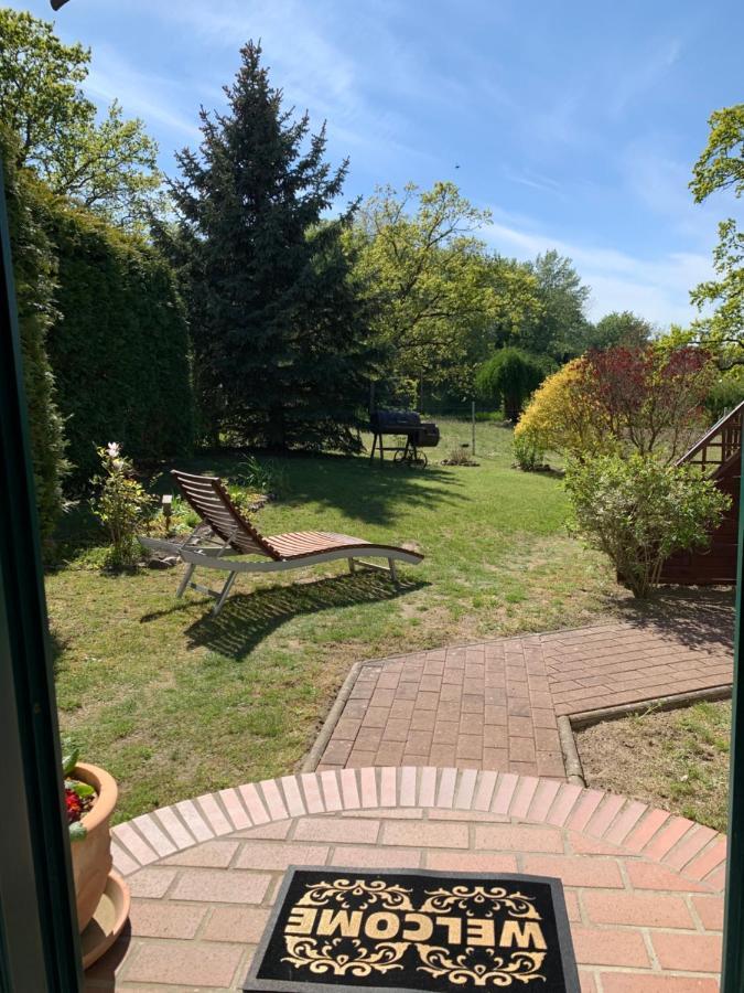 „Rentmeisterhaus Basedow“ Basedow  Bagian luar foto