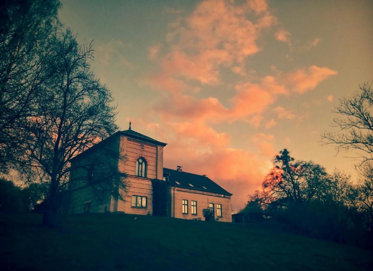 „Rentmeisterhaus Basedow“ Basedow  Bagian luar foto